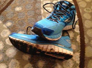 Oh, give me that dirty shoe porn...